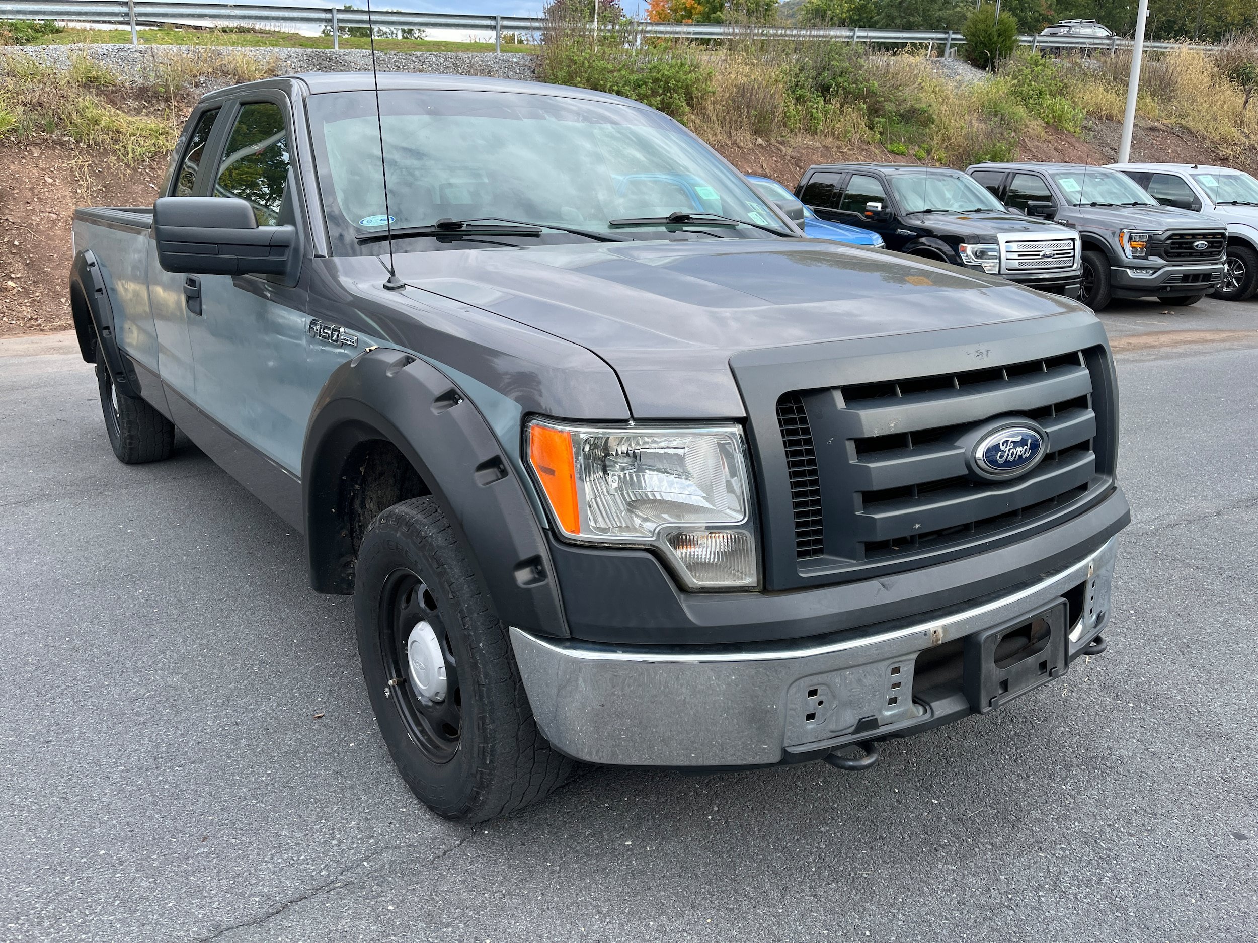 Used 2012 Ford F150 XL w/ XL Plus Pkg AWD/4WD image 4