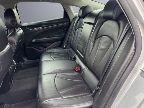 Used 2018 Buick LaCrosse Premium w/ Driver Confidence Package #2 image 20