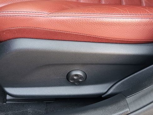 Used 2020 Mercedes-Benz C 43 AMG 4MATIC Sedan image 23