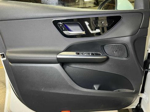 Certified 2025 Mercedes-Benz GLC 300 GLC 300 image 21