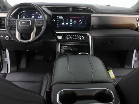 Used 2023 GMC Sierra 1500 Denali w/ Denali Reserve Package image 12