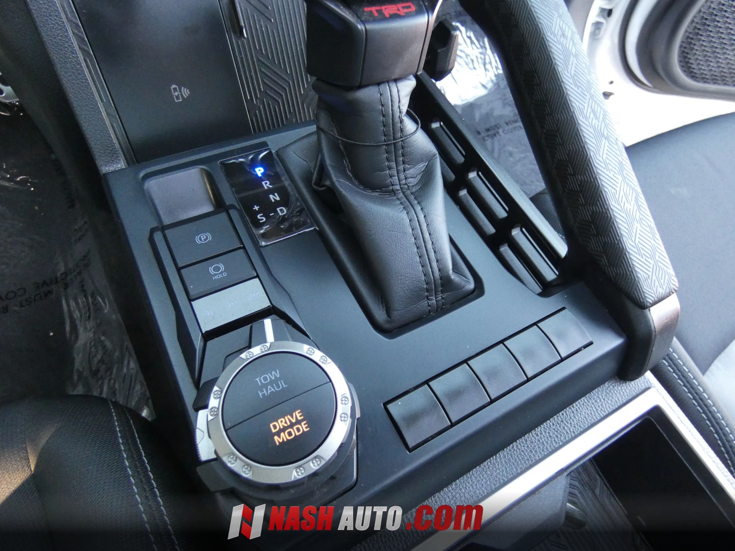 Used 2026 Toyota Tacoma TRD Sport w/ TRD Sport Upgrade Package AWD/4WD image 60