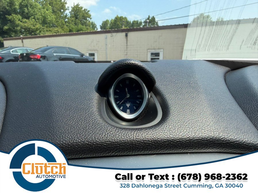 Used 2015 Maserati Ghibli RWD image 38