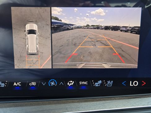 New 2026 Chevrolet Tahoe High Country AWD/4WD image 14