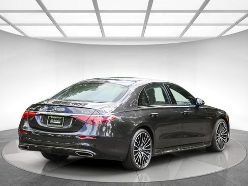 Certified 2023 Mercedes-Benz S 500 4MATIC image 4