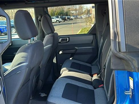 Used 2022 Ford Bronco Big Bend image 21