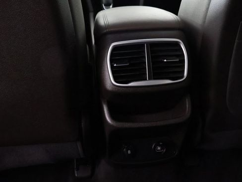 Used 2020 Hyundai Santa Fe SE image 43