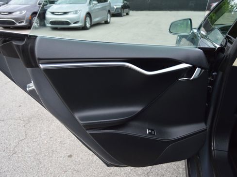 Used 2013 Tesla Model S RWD image 20