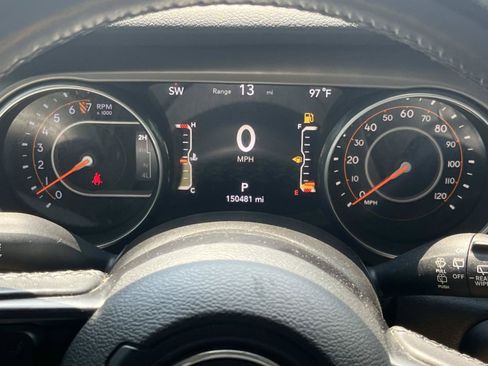 Used 2018 Jeep Wrangler Unlimited Sport S AWD/4WD image 37