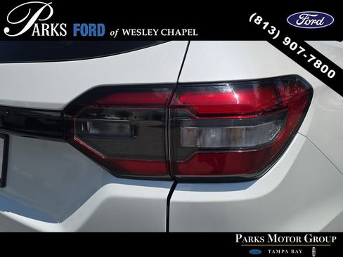 Used 2023 Honda Pilot Touring image 7