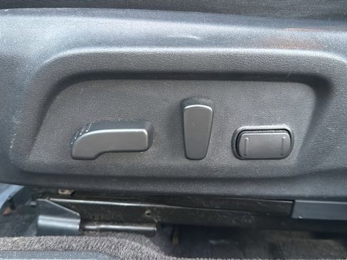 Used 2015 Subaru Legacy 2.5i Premium image 13