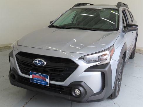 Certified 2023 Subaru Outback Onyx Edition XT w/ Tech Package 2 image 10