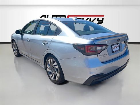 Used 2024 Subaru Legacy Limited image 5