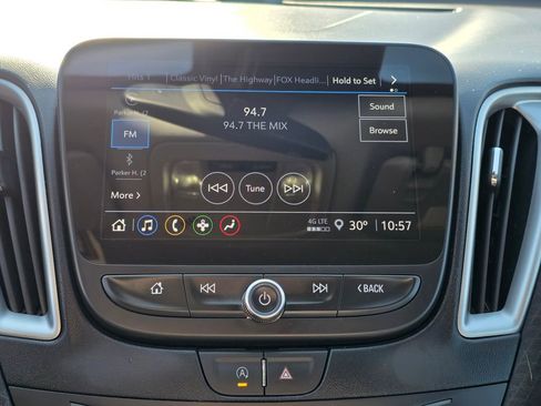 Used 2025 Chevrolet Malibu LT image 21