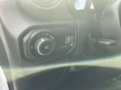 Used 2026 Jeep Wrangler Unlimited Sport w/ Dual Top Group AWD/4WD image 17