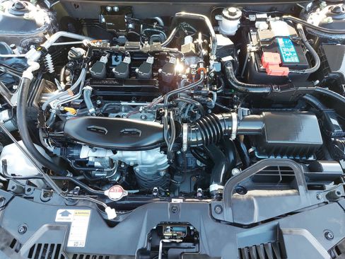 Used 2025 Honda Accord SE image 31