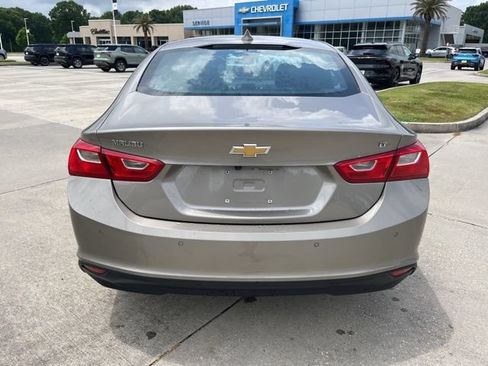 Used 2025 Chevrolet Malibu LT FWD image 5