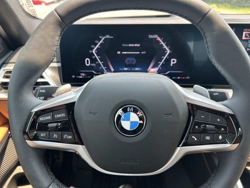 Used 2025 BMW 330i Sedan w/ Premium Package RWD image 38