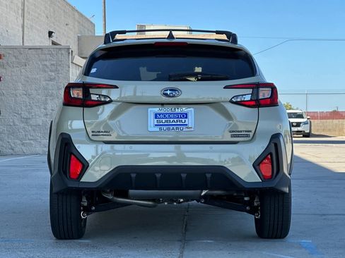 New 2026 Subaru Crosstrek 2.5i Limited image 4