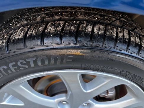 Used 2008 MAZDA MAZDA3 s image 11