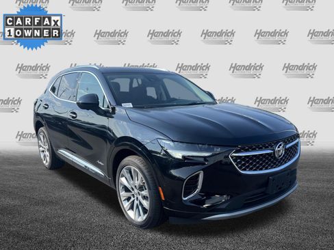Used 2022 Buick Envision Avenir w/ Technology Package II FWD image 2
