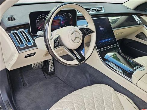 Used 2024 Mercedes-Benz S 580 4MATIC Sedan image 10