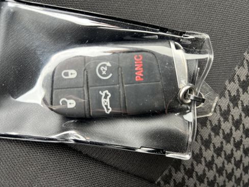 Used 2015 Dodge Challenger SXT w/ Super Sport Group (SS/T) image 34