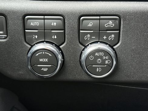 New 2026 GMC Sierra 1500 SLT w/ SLT Premium Plus Package image 25