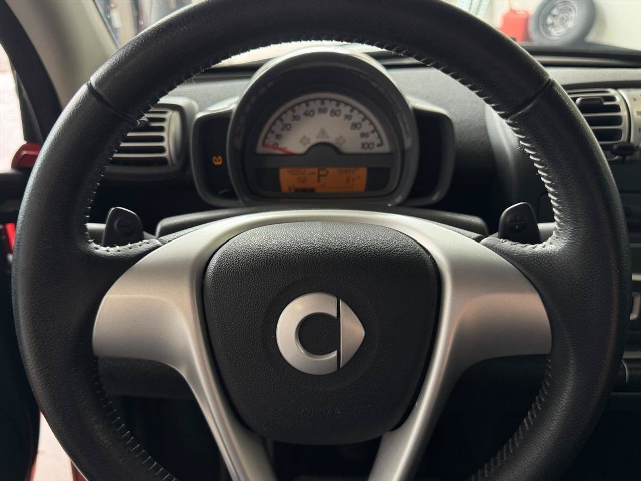 Used 2008 smart fortwo passion RWD image 21