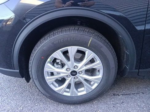 New 2026 Ford Escape Active w/ Cold Weather Package image 10