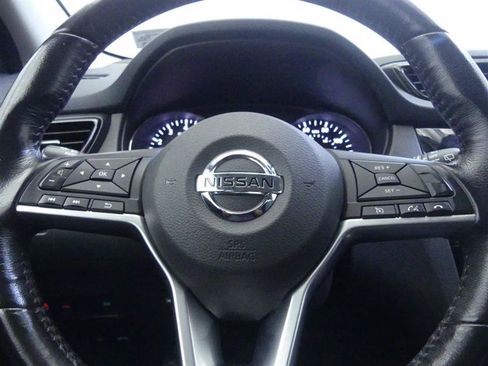Used 2017 Nissan Rogue Sport SL AWD/4WD image 15