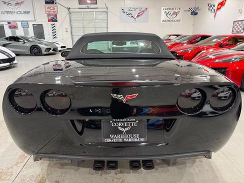 Used 2010 Chevrolet Corvette Convertible w/ Preferred Equipment Group RWD image 4