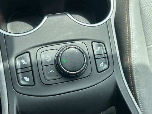 Used 2020 GMC Terrain SLT image 30