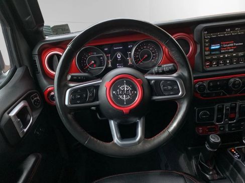Used 2019 Jeep Wrangler Unlimited Rubicon AWD/4WD image 18