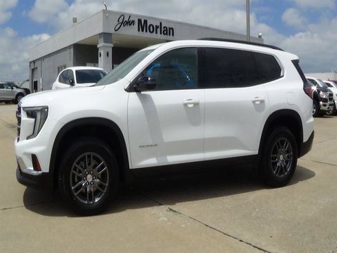 Used 2025 GMC Acadia Elevation FWD image 1