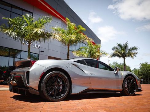 Certified 2020 Ferrari 488 Pista Coupe image 30