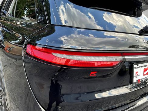 Used 2021 Lincoln Corsair Reserve FWD image 19