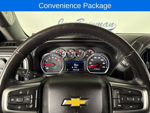 Used 2022 Chevrolet Silverado 2500 LT w/ Convenience Package image 11