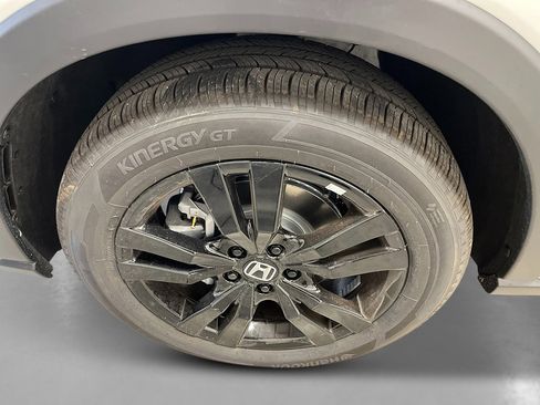 New 2026 Honda HR-V Sport image 11