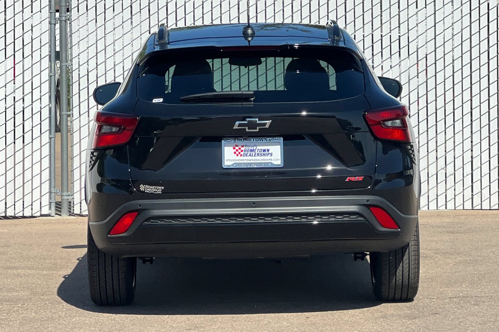 New 2026 Chevrolet Trax RS w/ Sunroof Package FWD image 5