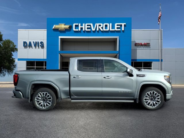 Used 2026 GMC Sierra 1500 Denali Ultimate AWD/4WD image 2
