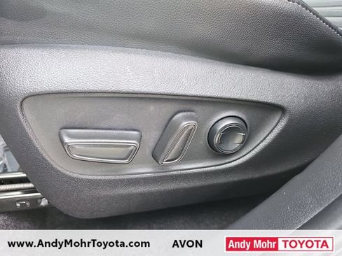 Used 2023 Toyota Highlander XSE AWD/4WD image 13
