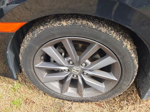 Used 2020 Honda Civic EX image 5