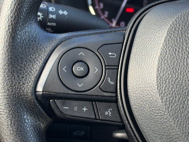 Used 2024 Toyota RAV4 XLE w/ Convenience Package FWD image 22