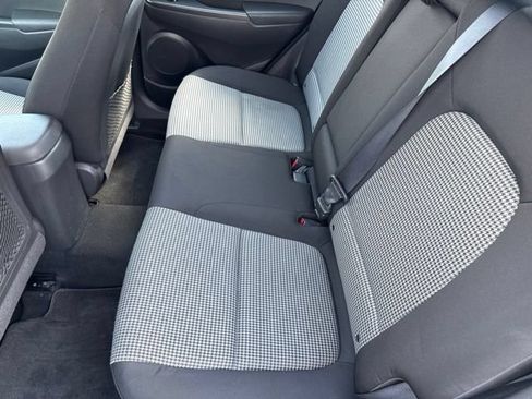 Used 2019 Hyundai Kona SE AWD/4WD image 16