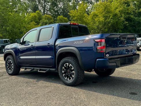 Used 2022 Nissan Frontier PRO-4X w/ Off-Road Protection Package AWD/4WD image 5