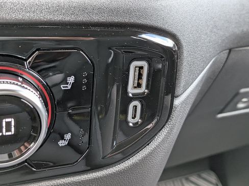 Certified 2026 GMC Sierra 1500 Elevation AWD/4WD image 20