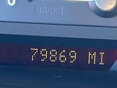 Used 2004 Cadillac XLR image 19