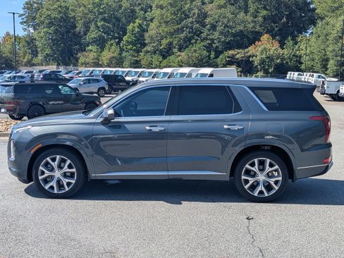 Used 2022 Hyundai Palisade Limited FWD image 4
