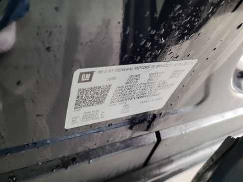 Used 2021 Chevrolet Equinox LT w/ LPO, Floor Liner Package image 50